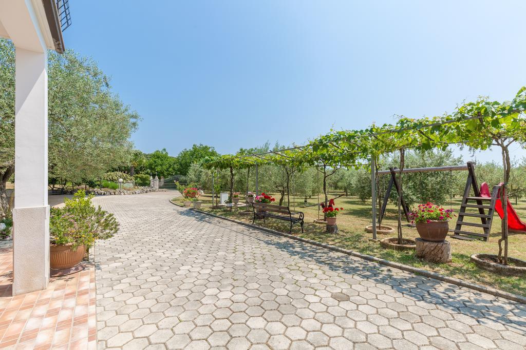 Apartments Mirjana Vrsar Ngoại thất bức ảnh
